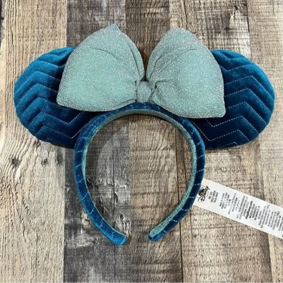 Disney Parks Minnie Mouse Azul Quilted Ears Headband For Adults - Picture 1 of 6